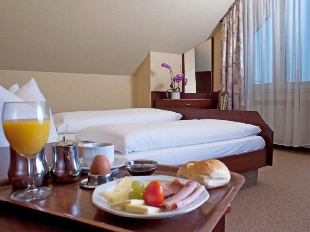 Hotel-Restaurant Lowen Зюссен Экстерьер фото